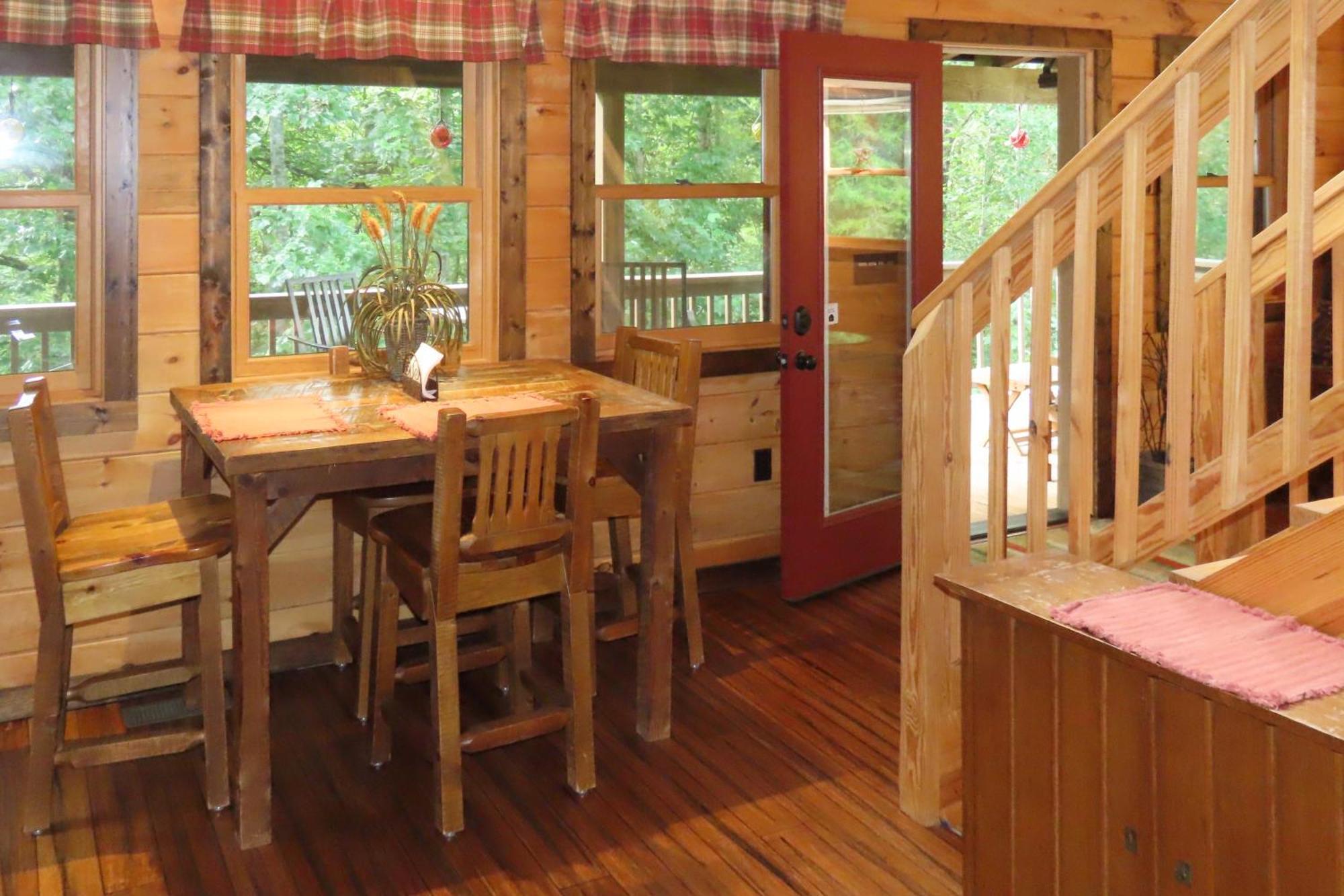 Scenic Fox Ridge Cabin On 4 Acres With Hot Tub! Whittier Εξωτερικό φωτογραφία