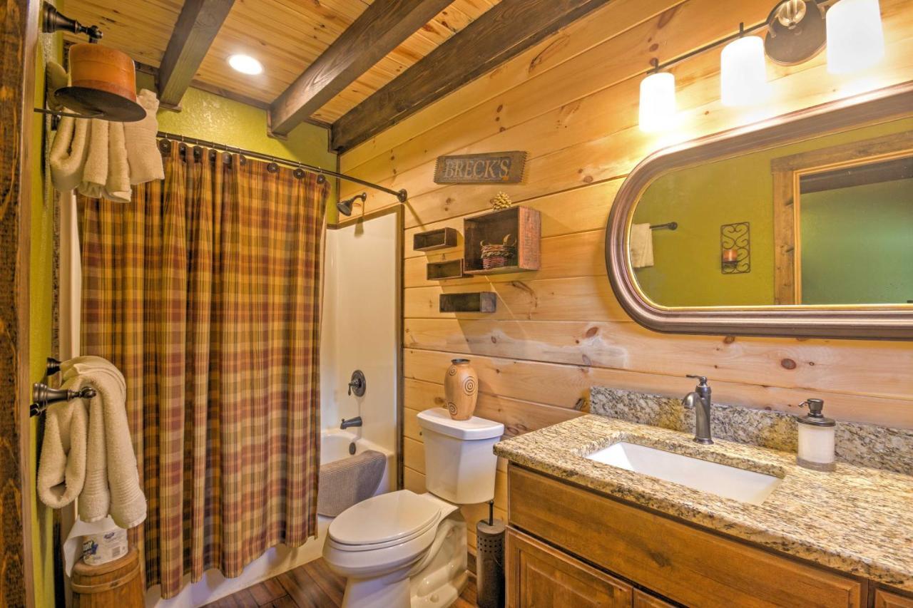 Scenic Fox Ridge Cabin On 4 Acres With Hot Tub! Whittier Εξωτερικό φωτογραφία